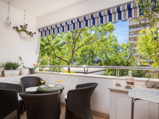 Split,Croatia,2 Bedrooms Bedrooms,1 BathroomBathrooms,Apartment,1102