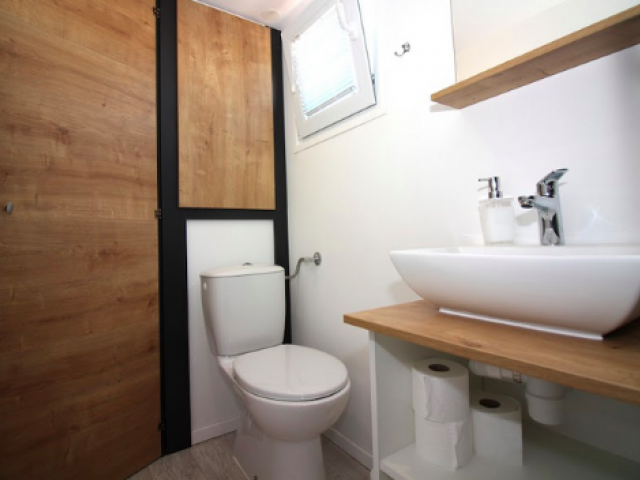 Tisno,Croatia,2 Bedrooms Bedrooms,1 BathroomBathrooms,Apartment,1108