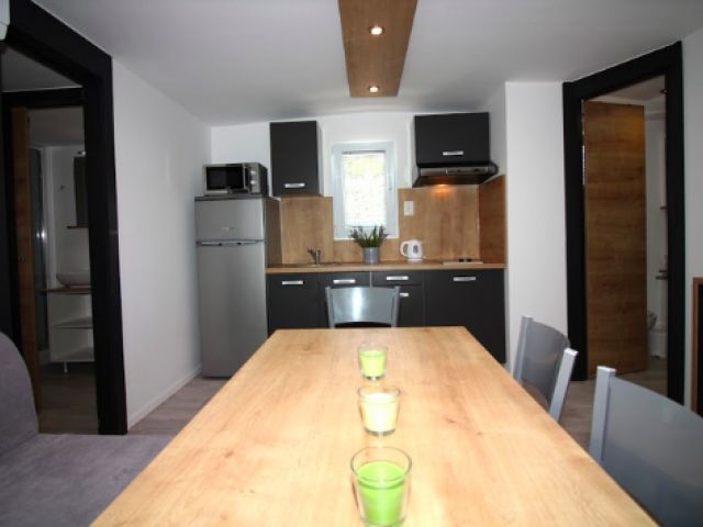 Tisno,Croatia,2 Bedrooms Bedrooms,1 BathroomBathrooms,Apartment,1108