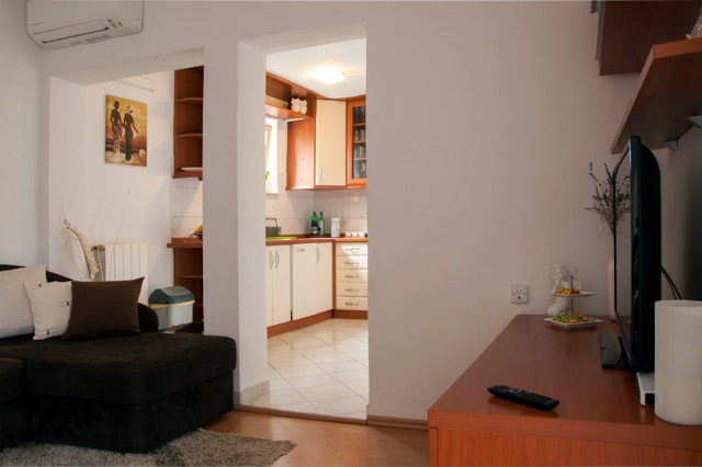 Tisno,Croatia,2 Bedrooms Bedrooms,1 BathroomBathrooms,Apartment,1113