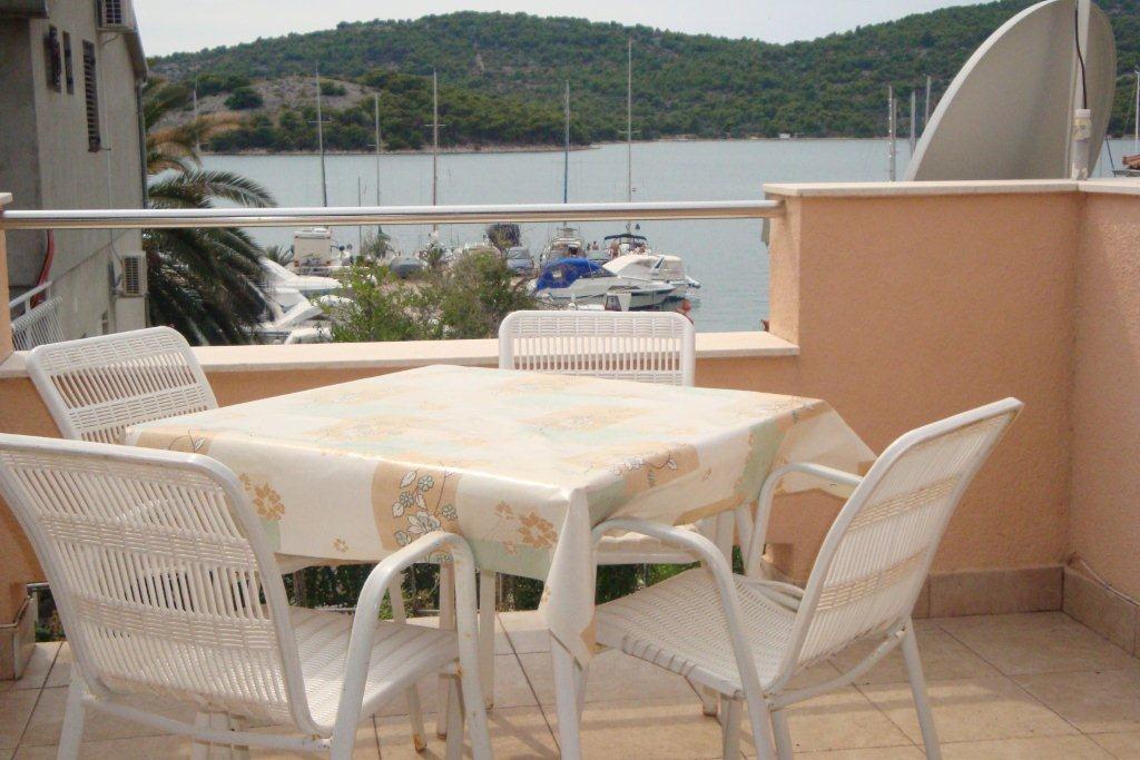 Tisno,Croatia,2 Bedrooms Bedrooms,2 BathroomsBathrooms,Apartment,1120