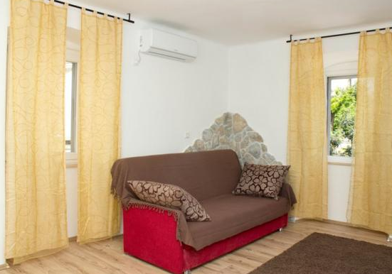 Split,Croatia,2 Bedrooms Bedrooms,1 BathroomBathrooms,Apartment,1125