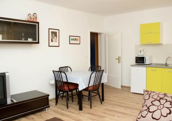 Split,Croatia,2 Bedrooms Bedrooms,1 BathroomBathrooms,Apartment,1125