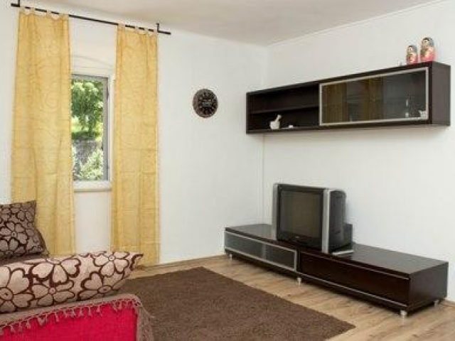 Split,Croatia,2 Bedrooms Bedrooms,1 BathroomBathrooms,Apartment,1125