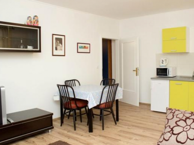 Split,Croatia,2 Bedrooms Bedrooms,1 BathroomBathrooms,Apartment,1125