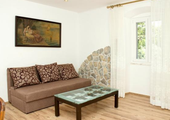 Split,Croatia,2 Bedrooms Bedrooms,1 BathroomBathrooms,Apartment,1126