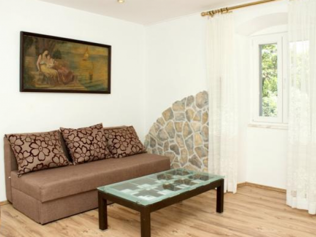 Split,Croatia,2 Bedrooms Bedrooms,1 BathroomBathrooms,Apartment,1126