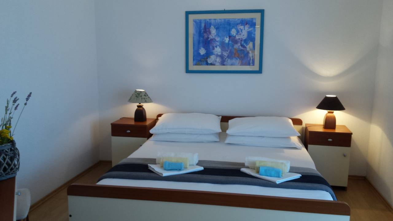 Tisno,Croatia,2 Bedrooms Bedrooms,1 BathroomBathrooms,Apartment,1132