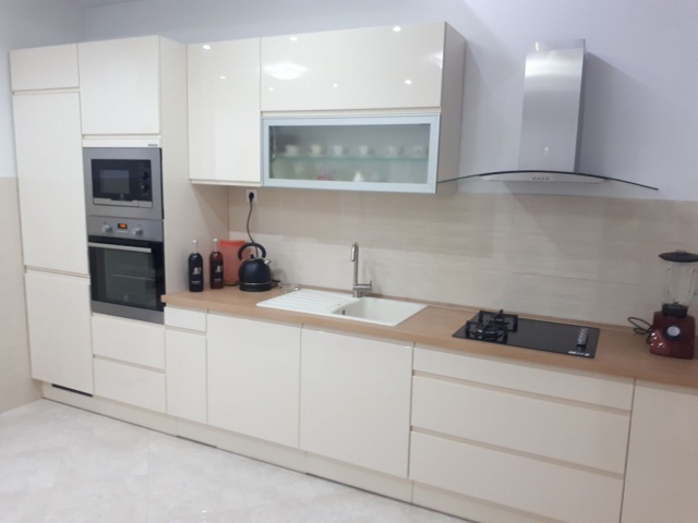 Split,Croatia,3 Bedrooms Bedrooms,2 BathroomsBathrooms,Apartment,1155