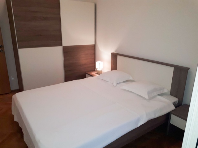 Split,Croatia,3 Bedrooms Bedrooms,2 BathroomsBathrooms,Apartment,1155