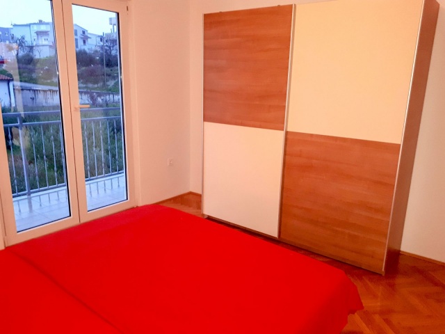 Split,Croatia,3 Bedrooms Bedrooms,2 BathroomsBathrooms,Apartment,1155