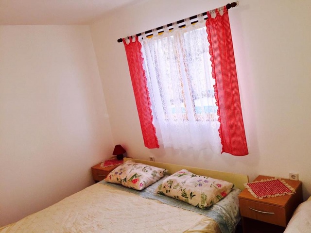 Split,CROATIA,5 Bedrooms Bedrooms,2 BathroomsBathrooms,Villa,1015