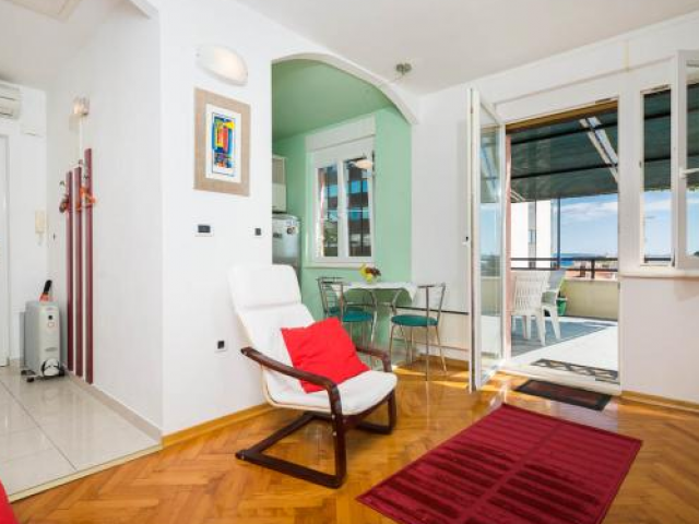 Split,Croatia,1 BathroomBathrooms,Apartment,1017