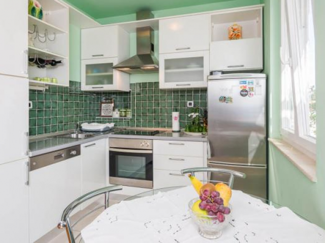 Split,Croatia,1 BathroomBathrooms,Apartment,1017