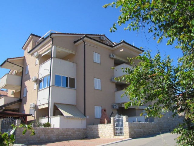 Novalja,Croatia 53291,2 Bedrooms Bedrooms,1 BathroomBathrooms,Apartment,1020