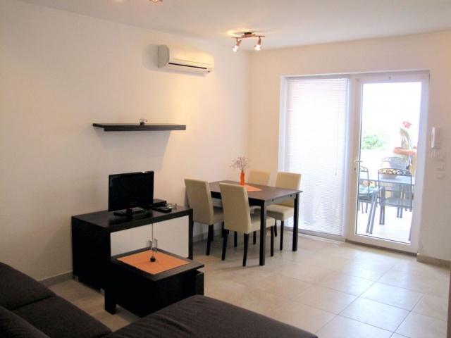 Novalja,Croatia,2 Bedrooms Bedrooms,1 BathroomBathrooms,Apartment,1024