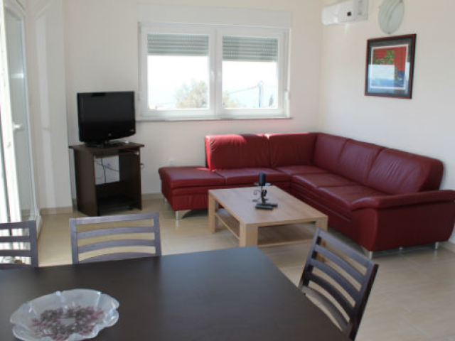 Novalja,Croatia,4 Bedrooms Bedrooms,2 BathroomsBathrooms,Villa,1028