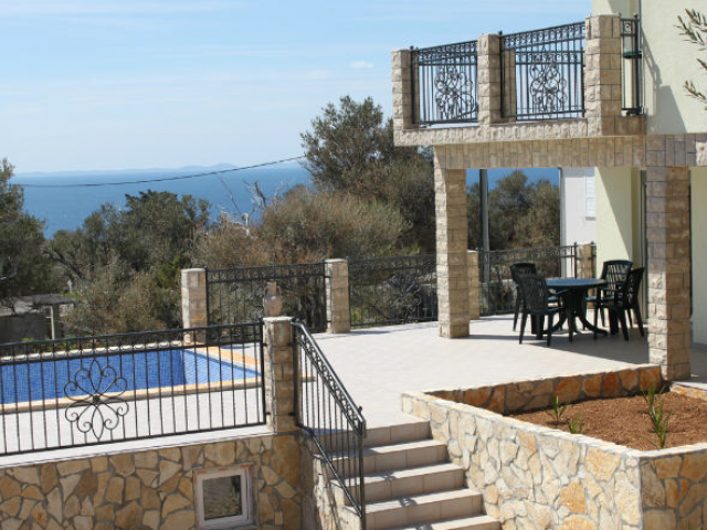 Novalja,Croatia,4 Bedrooms Bedrooms,2 BathroomsBathrooms,Villa,1028