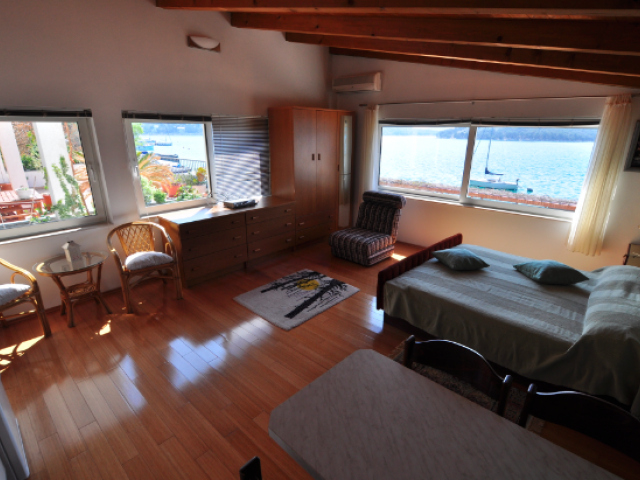 Tisno,Croatia,1 BathroomBathrooms,Apartment,1031