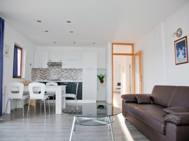 Tisno,Croatia,2 Bedrooms Bedrooms,1 BathroomBathrooms,Apartment,1040