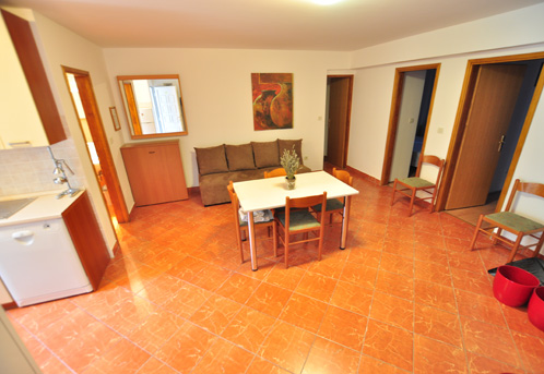 Tisno,Croatia,2 Bedrooms Bedrooms,1 BathroomBathrooms,Apartment,1044