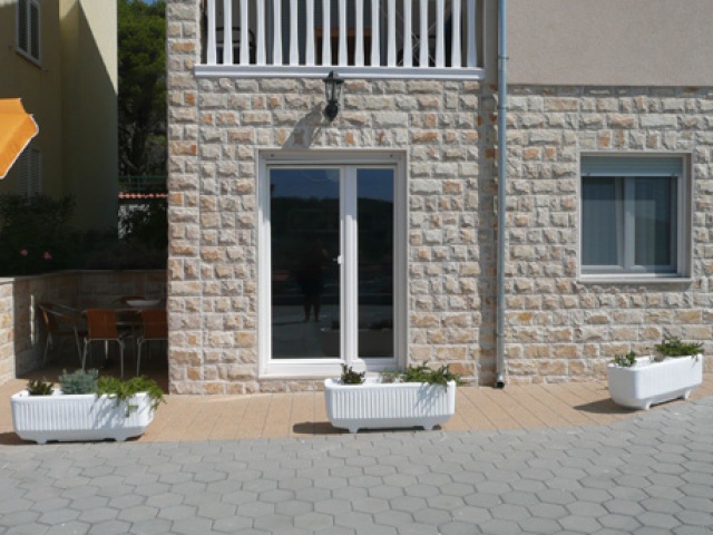 Tisno,Croatia,2 Bedrooms Bedrooms,1 BathroomBathrooms,Apartment,1046