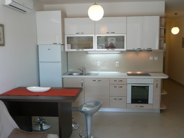 Tisno,Croatia,2 Bedrooms Bedrooms,1 BathroomBathrooms,Apartment,1046