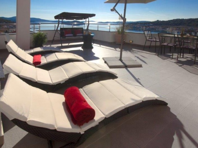 Tisno, Croatia, 3 Bedrooms Bedrooms, ,1 BathroomBathrooms,Apartment,Vacation Rental,1062