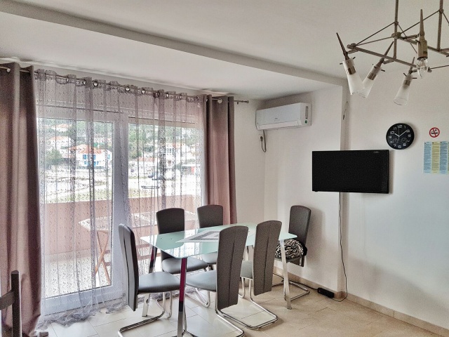Tisno,Croatia,2 Bedrooms Bedrooms,1 BathroomBathrooms,Apartment,1080